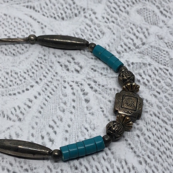 VINTAGE southwestern Native American artisan sterling silver bracelet - Picture 4 of 5